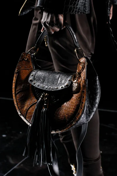 Look 125